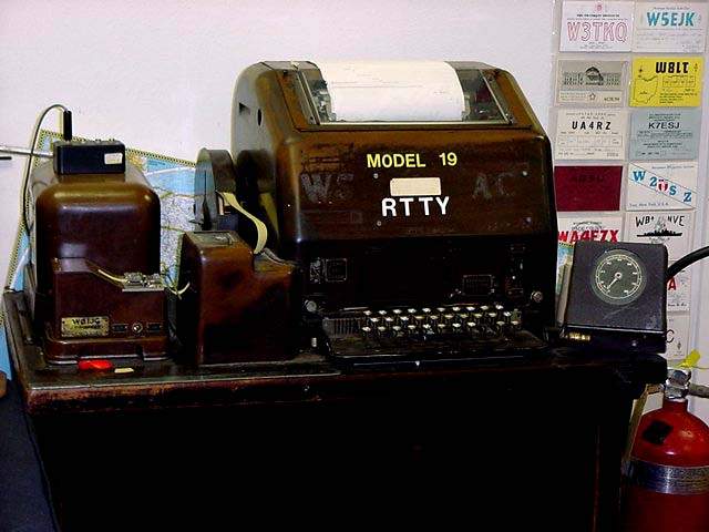 W5AC Teletype Model 19